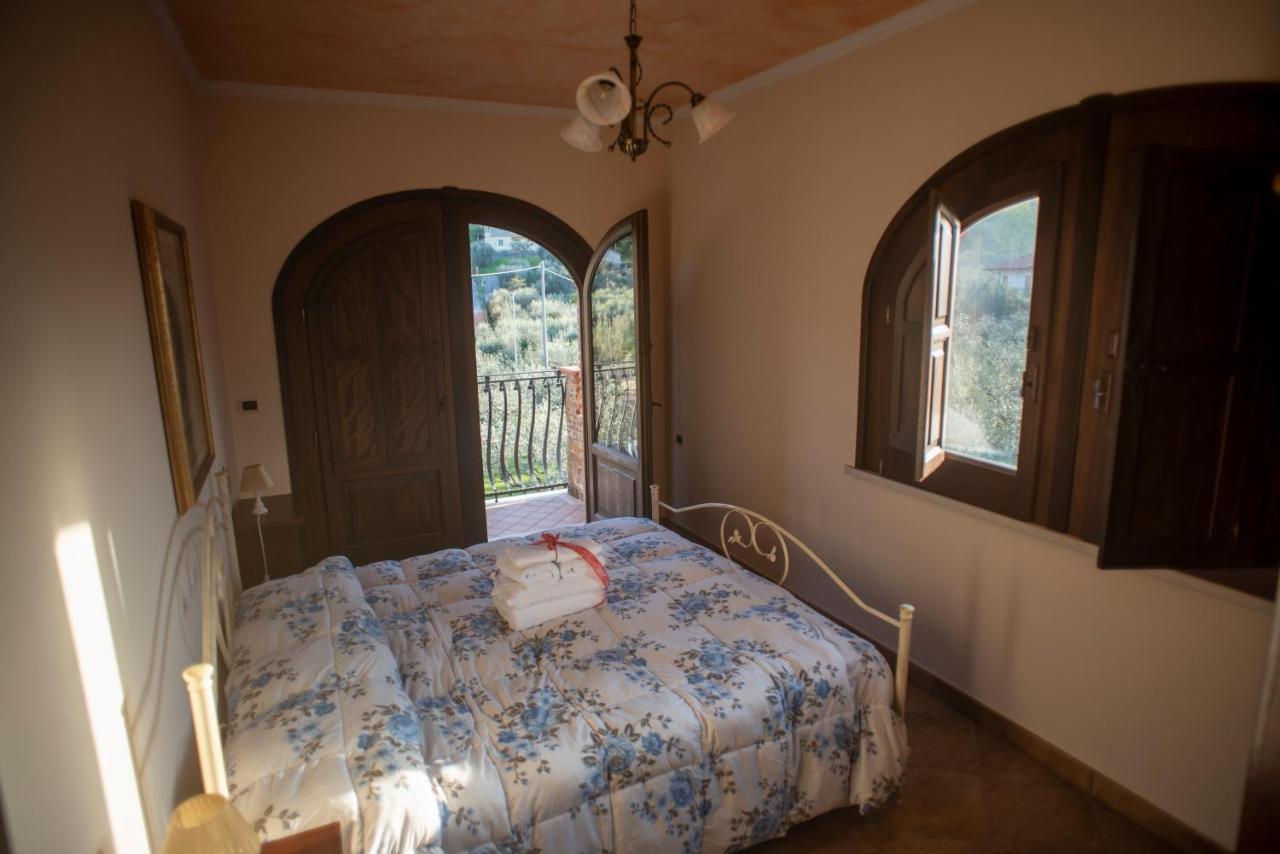 Hotel La Ginestra Castel San Lorenzo Zewnętrze zdjęcie