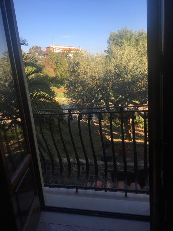 Hotel La Ginestra Castel San Lorenzo Zewnętrze zdjęcie