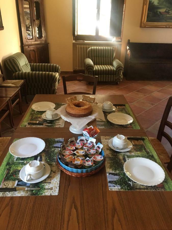 Hotel La Ginestra Castel San Lorenzo Zewnętrze zdjęcie
